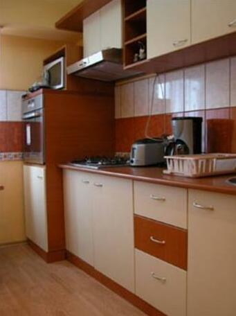 Tudors Downtown Apartment - Photo5