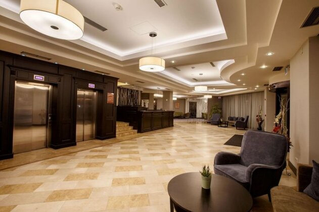 DoubleTree by Hilton Hotel Sighisoara - Cavaler - Photo2