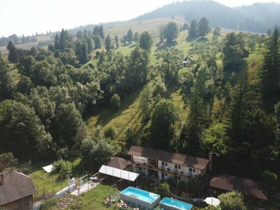 Pensiunea Serbeca - Photo3