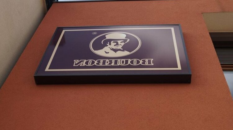 Hotel Bourbon - Photo2