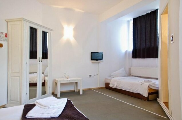 Pensiunea Happy Inn - Photo5