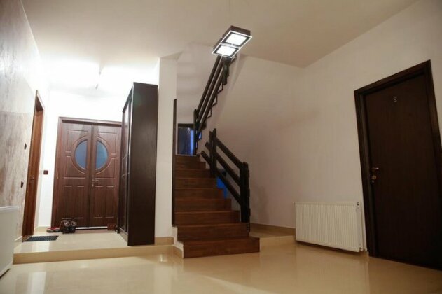 Pensiunea Maximiliyanis - Photo2