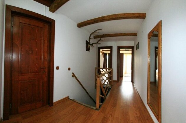 Pensiunea Teodora - Photo2