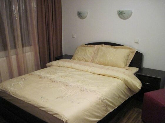 Perla Sarisorului - Photo5