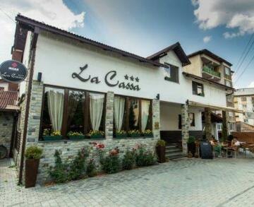 Pensiune Restaurant La Cassa