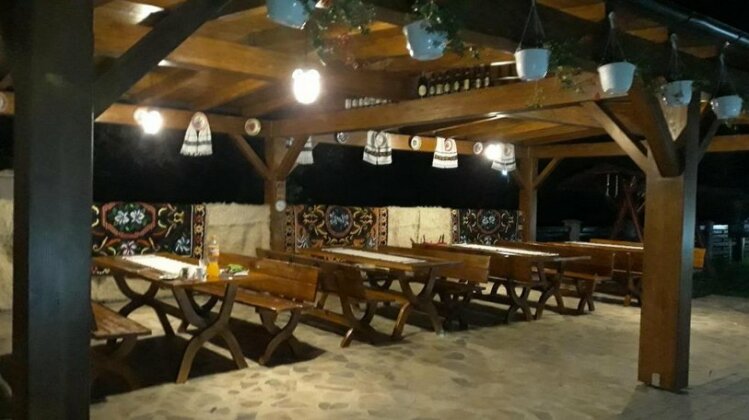 Pensiunea Fratii MAT - Photo3
