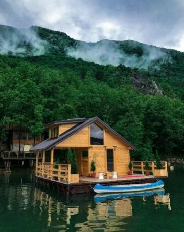 Floating House Bajina Basta