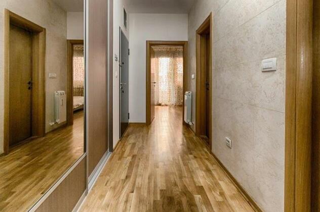 Apartment 32 - Photo2