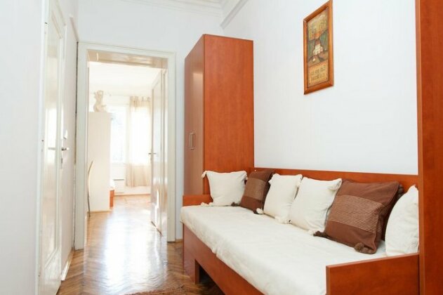 Apartment Despot - Photo3