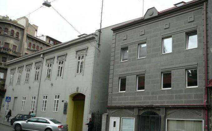 Balkan-Inn Apartments - Photo3