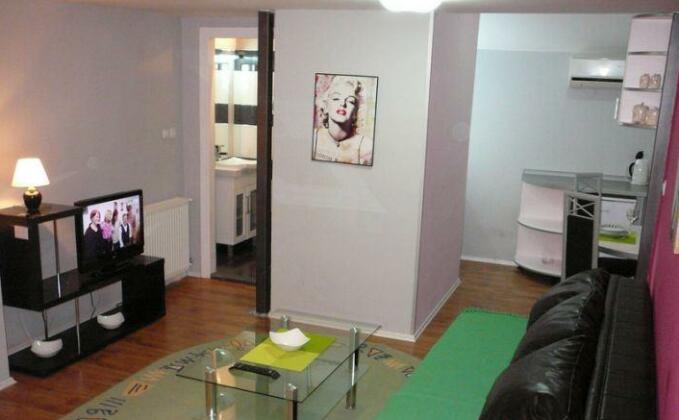 Balkan-Inn Apartments - Photo4