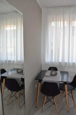Bohemian Rhapsody Apartment - Photo4