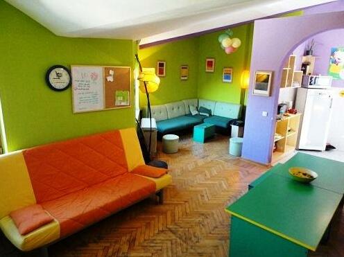Green Studio Hostel - Photo3