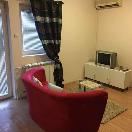 Guest House N Belgrade - Photo2