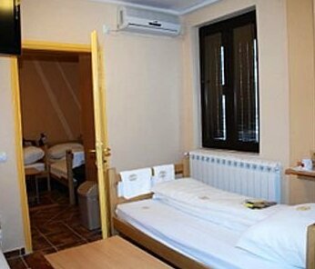 Hostel Flash Belgrade - Photo4
