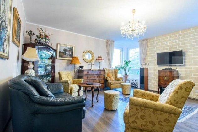 Light Spacious Apartment in the Heart of Belgrade - Photo2