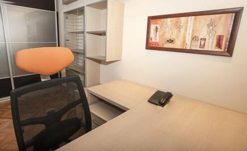 Metropol Apartment - Photo2