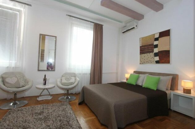 New Belgrade apartment IN - Photo2
