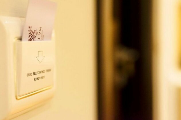 NV Luxury Suites & Spa - Photo4