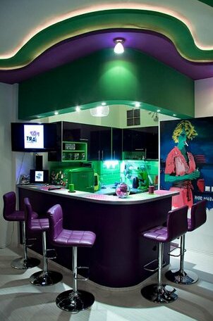 Pop Art Hostel - Photo2