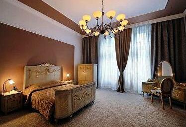 Rezime Crown Art and Gallery Residence Hotel Belgrade - Photo4