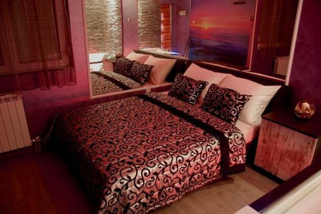 Spa Secret Apartments - Photo2