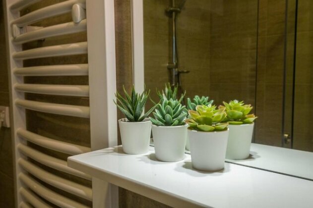 Thomas Residence - Photo4