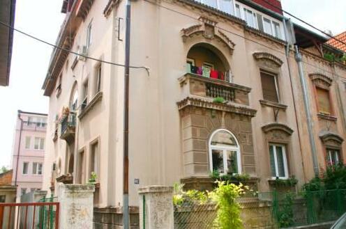 Vella Apartment Belgrade - Photo2