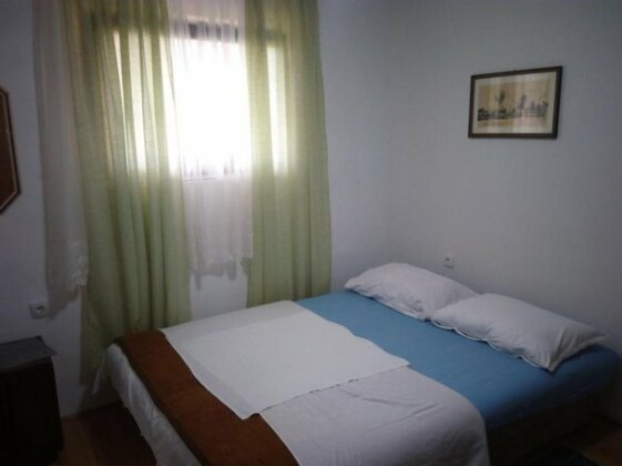 Apartment & Rooms Aleksandar - Photo2