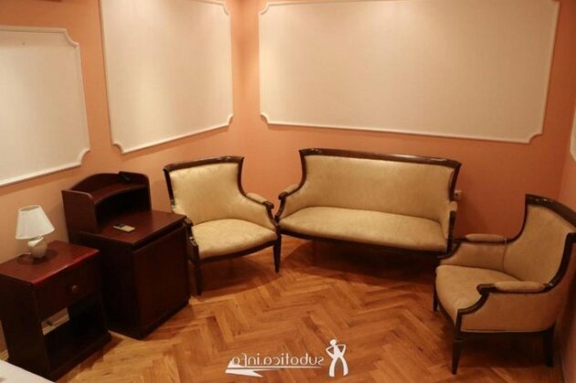 Guest House Carda Horgos - Photo4