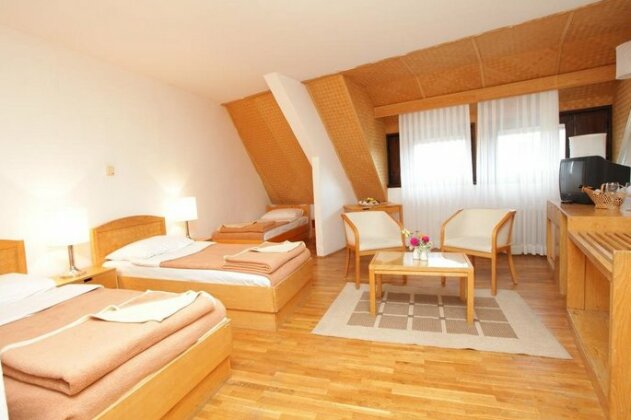 Hotel Club A - Photo5