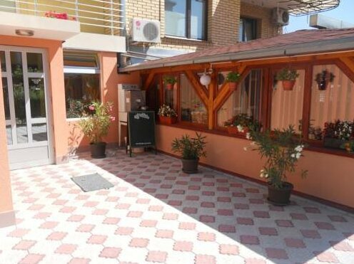 Guest Accommodation Todor