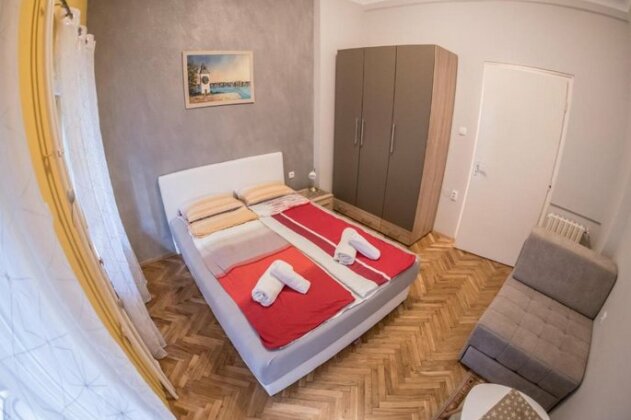 Apartment Bright Novi Sad
