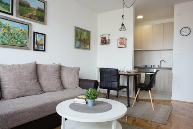 Apartment Peter Novi Sad - Photo2