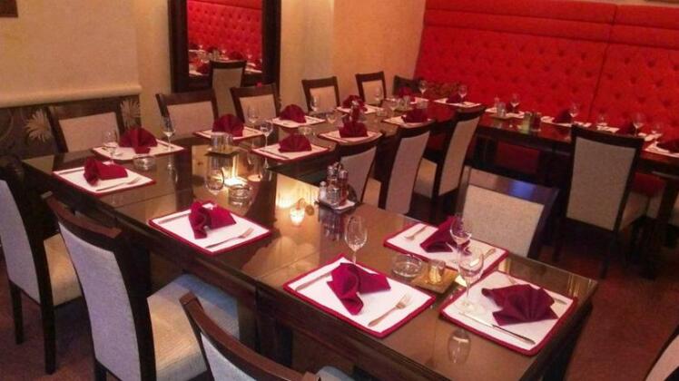 Hotel Fontana Novi Sad - Photo2
