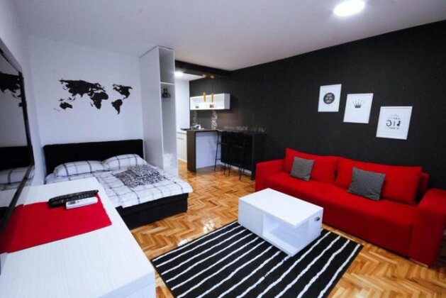 Tiara Apartment Novi Sad with terrace - Photo4