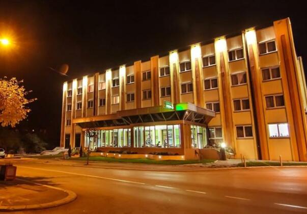 Hotel Pozega