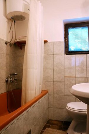 Guest House Vila Albedo - Photo4