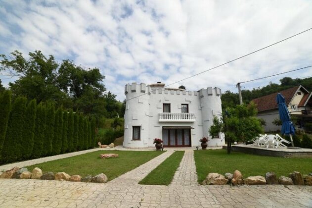 Konaciste Castello - Photo2