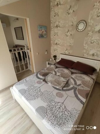 Apartment On Prosveshcheniya 118/2 - Photo3