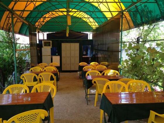 Esenya Guest House - Photo2