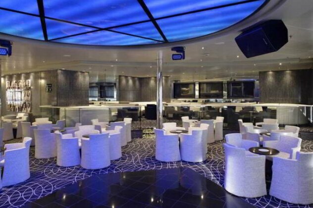 Grand Holiday Cruise Ship - Photo3