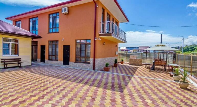 Guest House August - Photo3