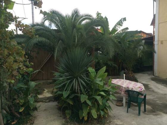 Guest House Granatovy Sad - Photo2