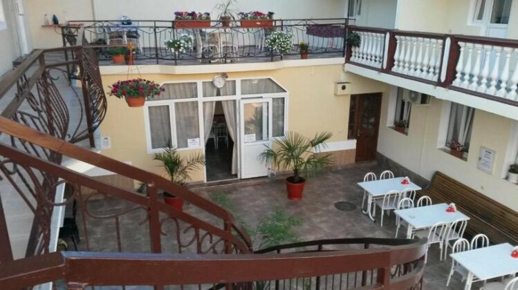 Guest House Oleandr - Photo4