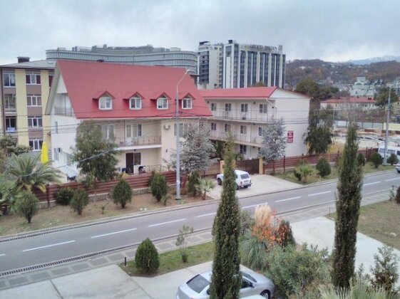  Photo 2
