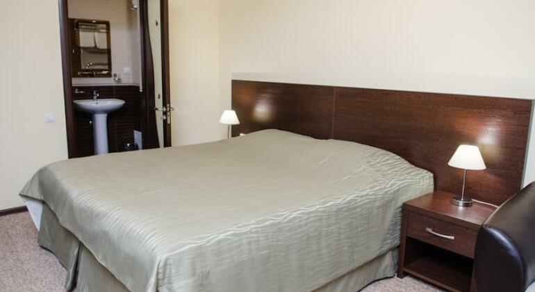 Guest House Topaz - Photo3