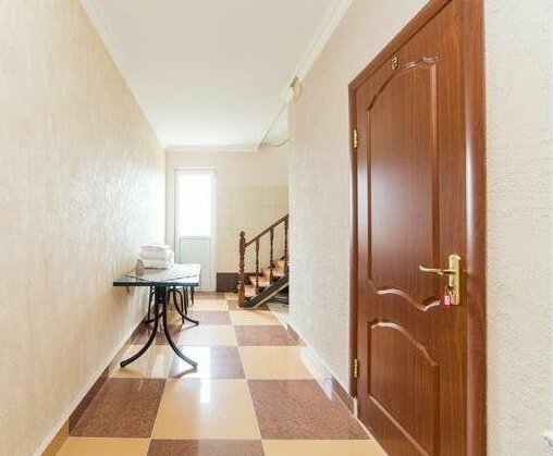 Guest Nadezhda - Photo3