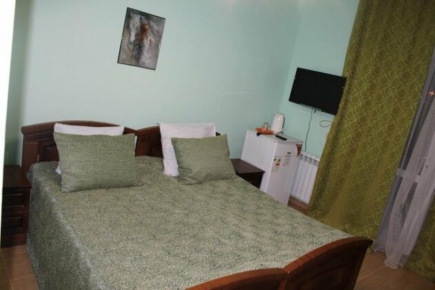 Guest Nadezhda - Photo5