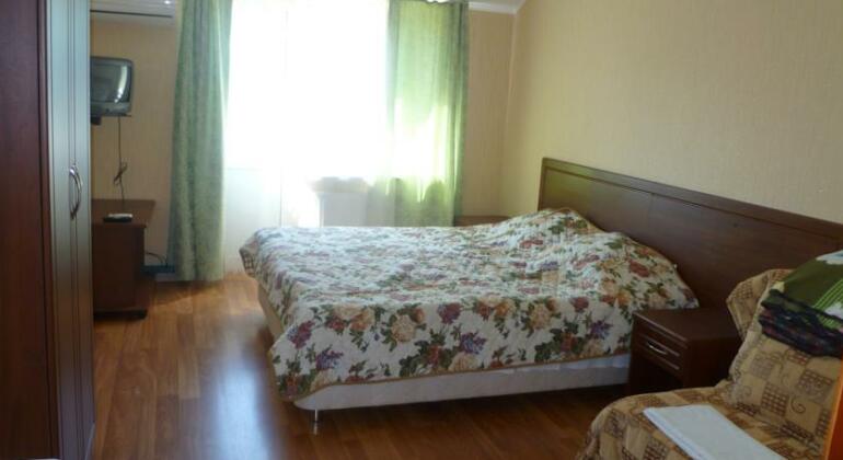 Lubava Guest House - Photo2
